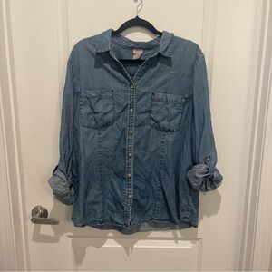 Chicos chambray button down blouse top size 3 XL 16